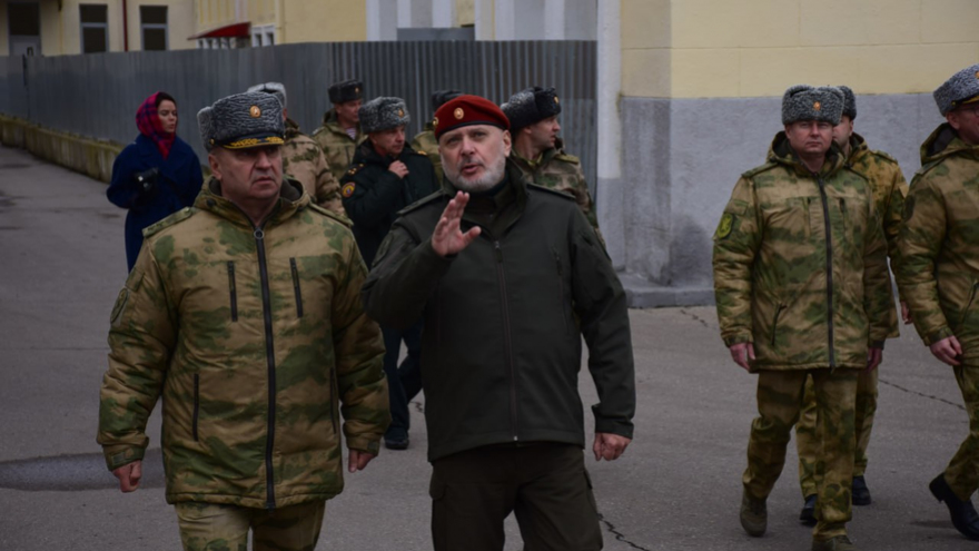 Замдиректора Росгвардии проверил подготовку к СВО в саратовском военном институте