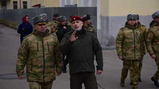 Замдиректора Росгвардии проверил подготовку к СВО в саратовском военном институте