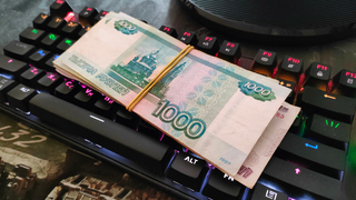 В Саратове каждый третий работник ждет новогоднюю премию