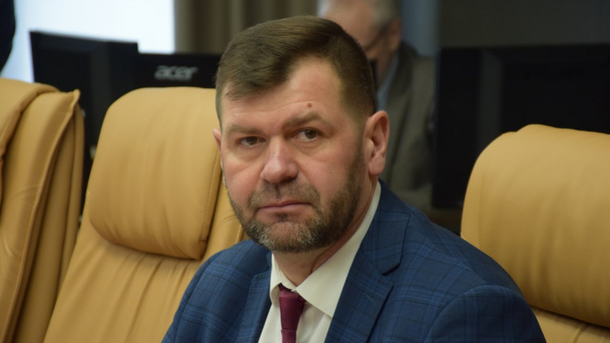 Скрываются недоработки чиновников: министр Петаев отчитывается о скоростном трамвае в Саратове