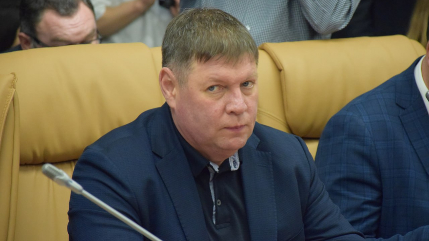 Скрываются недоработки чиновников: министр Петаев отчитывается о скоростном трамвае в Саратове