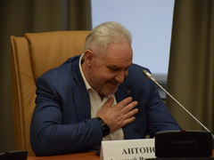 Скрываются недоработки чиновников: министр Петаев отчитывается о скоростном трамвае в Саратове