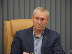 Скрываются недоработки чиновников: министр Петаев отчитывается о скоростном трамвае в Саратове