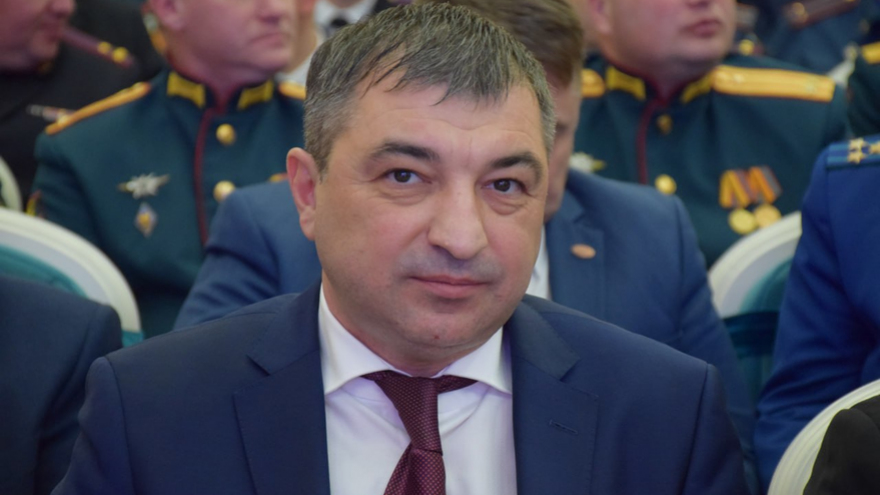День защитника Отечества: в саратовском правительстве вручили медали За содействие СВО