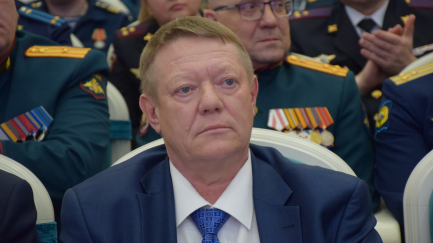 День защитника Отечества: в саратовском правительстве вручили медали За содействие СВО