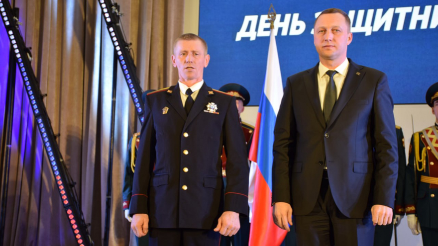 День защитника Отечества: в саратовском правительстве вручили медали За содействие СВО