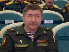 День защитника Отечества: в саратовском правительстве вручили медали За содействие СВО