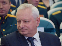 День защитника Отечества: в саратовском правительстве вручили медали За содействие СВО