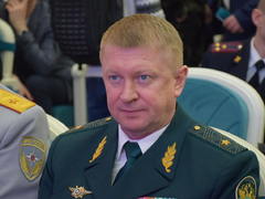 День защитника Отечества: в саратовском правительстве вручили медали За содействие СВО
