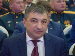 День защитника Отечества: в саратовском правительстве вручили медали За содействие СВО