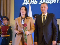 День защитника Отечества: в саратовском правительстве вручили медали За содействие СВО