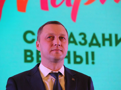 В Саратове женщинам торжественно вручили награды от Президента