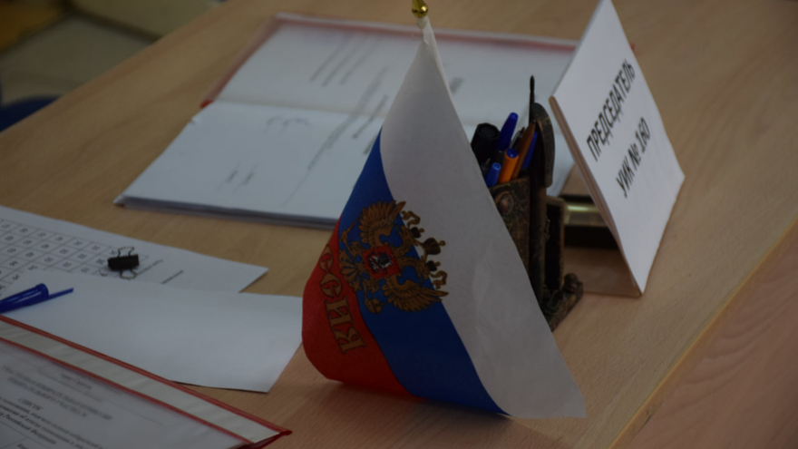 Выборы. В Саратовской области избирателям дарили брелоки и шоколадки