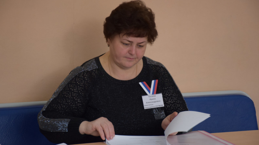 Выборы. В Саратовской области избирателям дарили брелоки и шоколадки