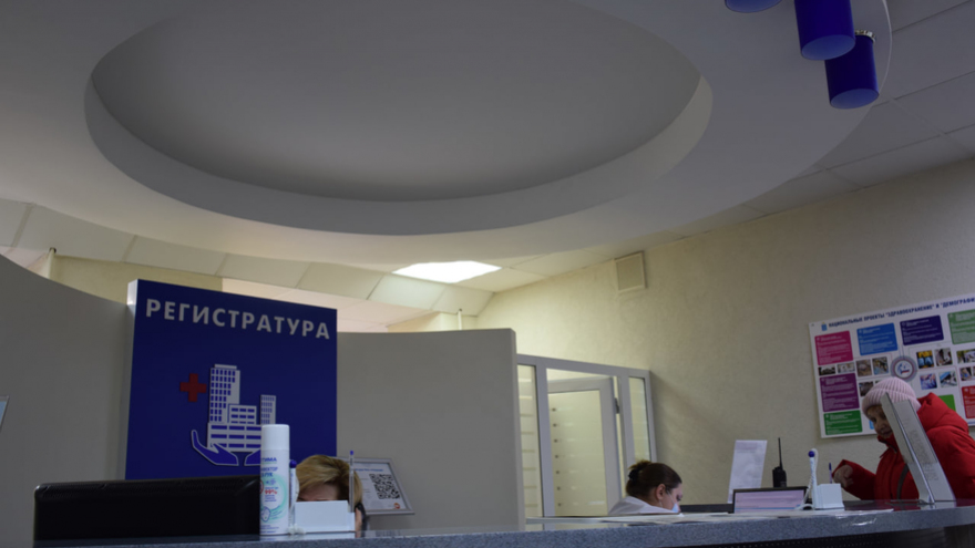 Выборы. В Саратовской области избирателям дарили брелоки и шоколадки