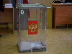 Выборы. В Саратовской области избирателям дарили брелоки и шоколадки