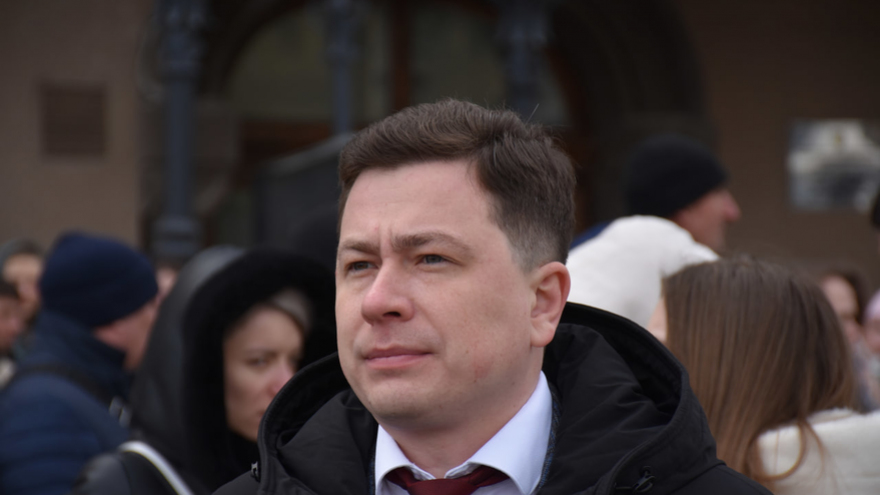 Тысячи людей пришли на крымский митинг в центре Саратова