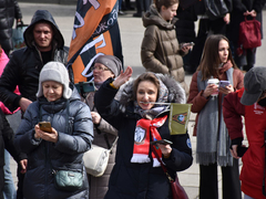 Тысячи людей пришли на крымский митинг в центре Саратова