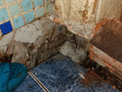 В Энгельсе в доме провалился пол с пенсионеркой: возбуждено дело