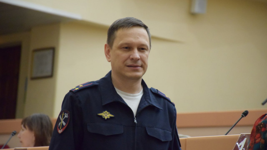 Саратовские депутаты обяжут себя чаще встречаться с населением, но ответственности за прогулы не будет