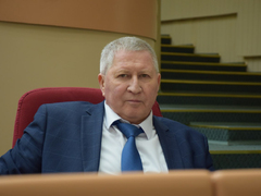 Саратовские депутаты обяжут себя чаще встречаться с населением, но ответственности за прогулы не будет