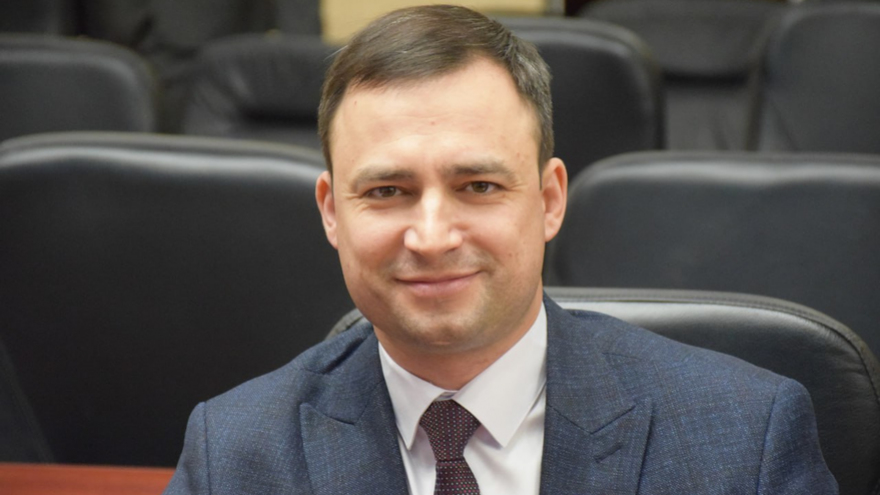 В Саратовской области переехавшим в села учителям заплатят по миллиону