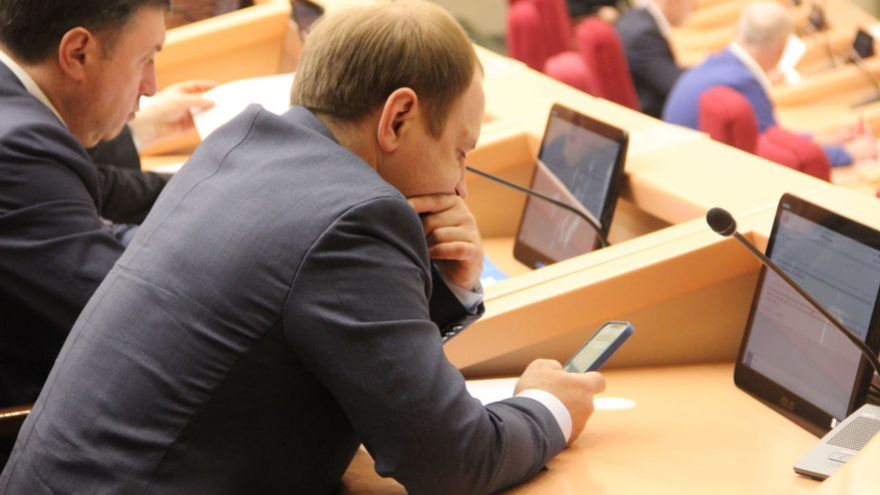 Саратовским депутатам потребовалась пауза, чтобы осознать бюджетные поправки на 5 миллиардов