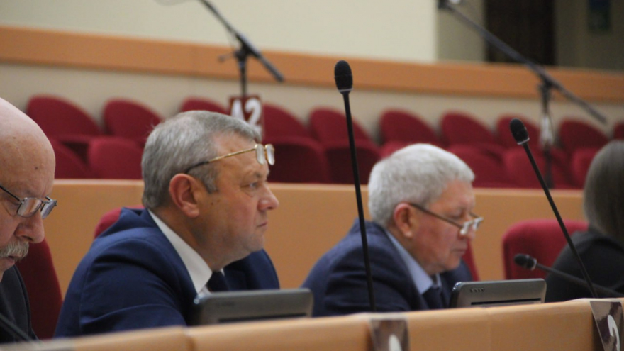 Саратовским депутатам потребовалась пауза, чтобы осознать бюджетные поправки на 5 миллиардов