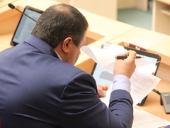 Саратовским депутатам потребовалась пауза, чтобы осознать бюджетные поправки на 5 миллиардов