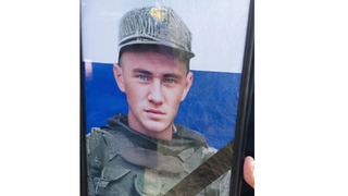 Президент наградил военного из Калининского района посмертно