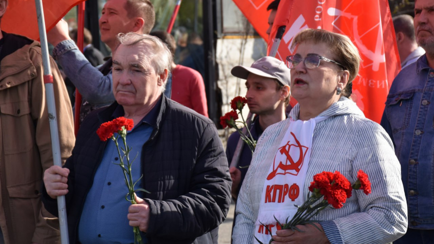 На День космонавтики в Саратов приехали летчик-герой Юрий Шаргин и председатель Госдумы Вячеслав Володин