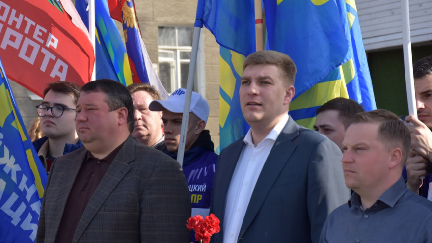 На День космонавтики в Саратов приехали летчик-герой Юрий Шаргин и председатель Госдумы Вячеслав Володин