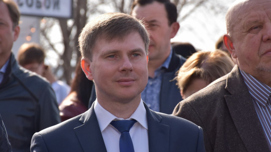 На День космонавтики в Саратов приехали летчик-герой Юрий Шаргин и председатель Госдумы Вячеслав Володин