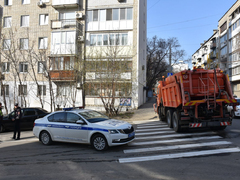На День космонавтики в Саратов приехали летчик-герой Юрий Шаргин и председатель Госдумы Вячеслав Володин