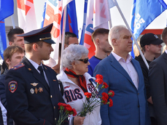 На День космонавтики в Саратов приехали летчик-герой Юрий Шаргин и председатель Госдумы Вячеслав Володин