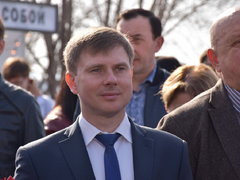 На День космонавтики в Саратов приехали летчик-герой Юрий Шаргин и председатель Госдумы Вячеслав Володин