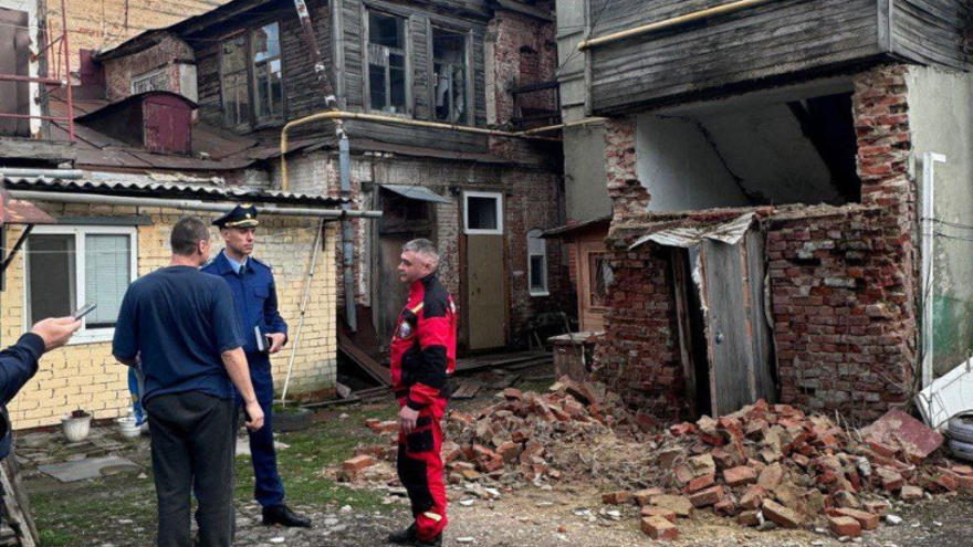 В Саратове обрушилась пристройка к дому-памятнику: прокуратура начала проверку