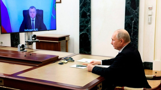 Путин поддержал решение астраханского губернатора выдвинуться на второй срок