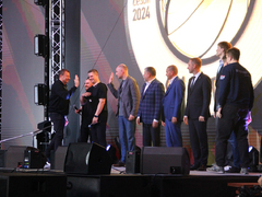 В Саратове наградили победителей чемпионата КЭС-Баскет