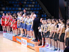 В Саратове наградили победителей чемпионата КЭС-Баскет