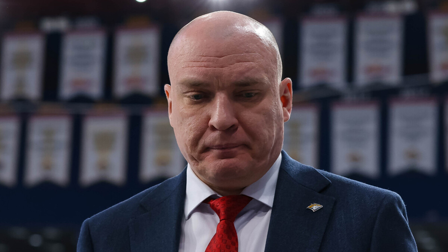 Из этой ж... надо было вылезти: тренер Металлурга Андрей Разин вспомнил о работе в саратовском Кристалле