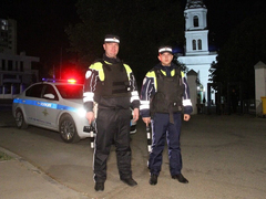 Храмы и кладбища на Пасху посетила 31 тысяча саратовцев. Их охраняли 1,5 тысячи полицейских