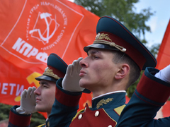 День Победы 2024. В Саратове почтили память защитников