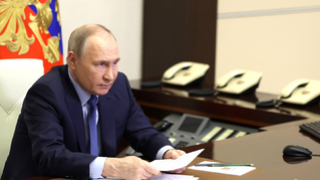 Владимир Путин назначил выходца из Саратова зампредом Правительства РФ