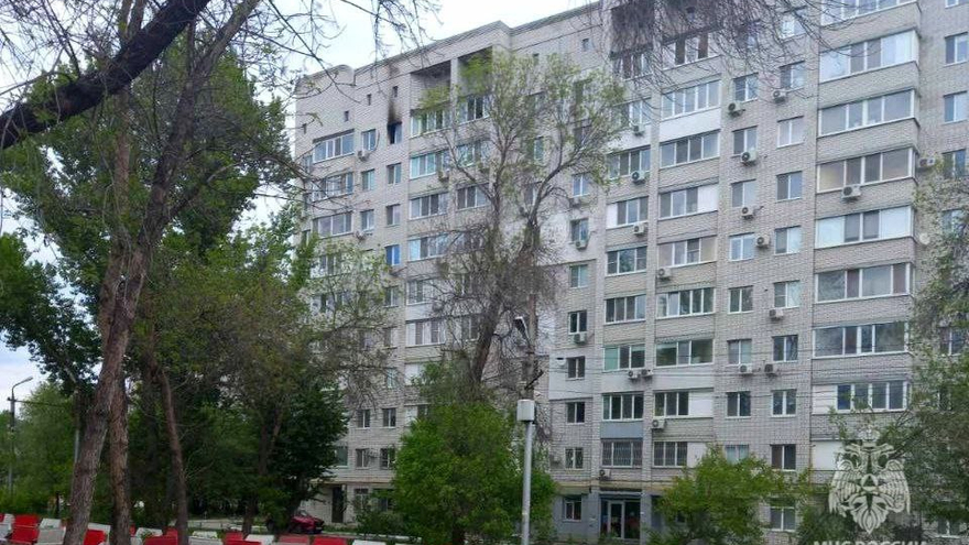 В Саратове загорелась квартира с приезжим из Марокко: иностранца спасли пожарные в свой выходной