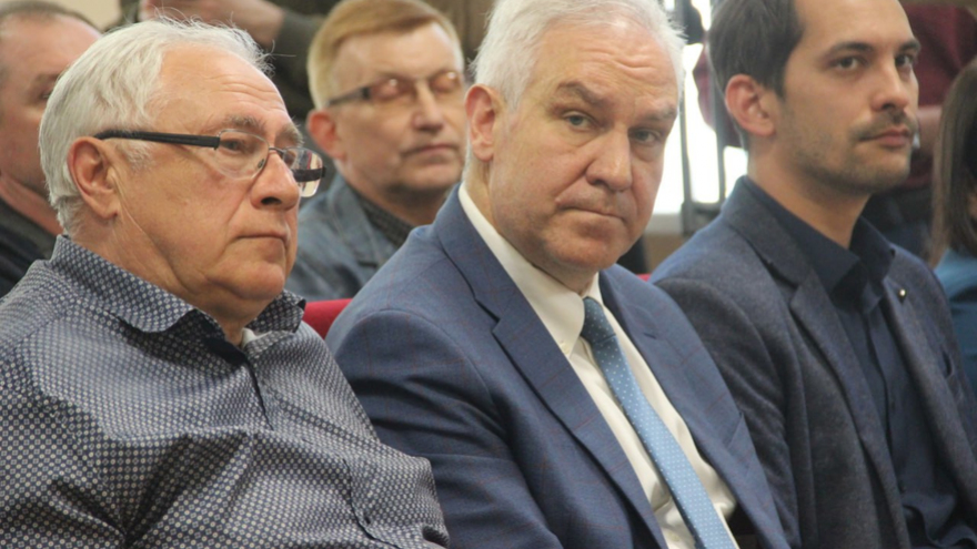 В администрации обсудили неприглядные ларьки у Сенного рынка