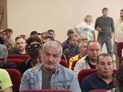 В администрации обсудили неприглядные ларьки у Сенного рынка