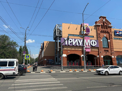 В Саратове вновь эвакуировали Триумф Молл
