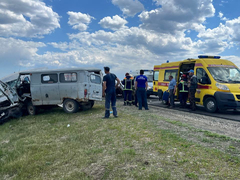 Под Саратовом в ДТП с автобусом погибла женщина
