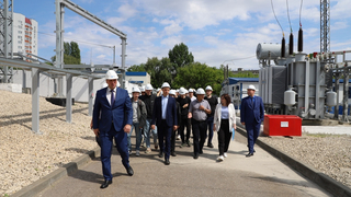 Энергетики Россети Волга организовали экскурсию на ПС Западная для студентов Вавиловского университета